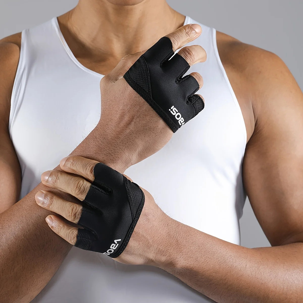 Coppia di guanti fitness leggeri unisex a quattro dita per sollevamento pesi e allenamento